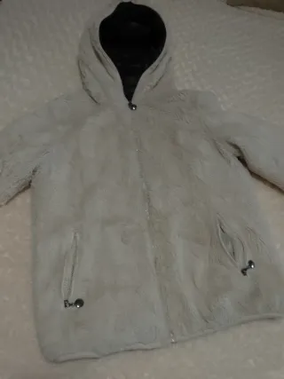 Cazadora reversible verde y beige