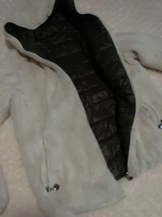 Cazadora reversible verde y beige