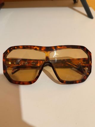 Gafas de sol Tous pasta carey