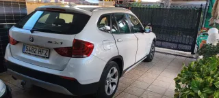 BMW X1 2011