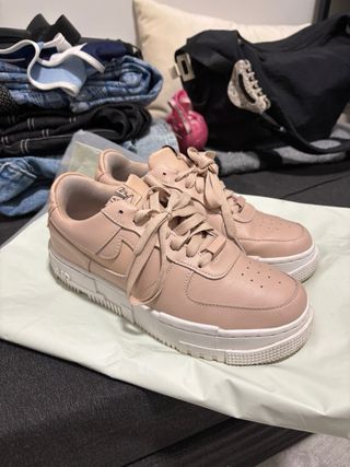 Nike Air Force 1 Pixel Talla 38.5