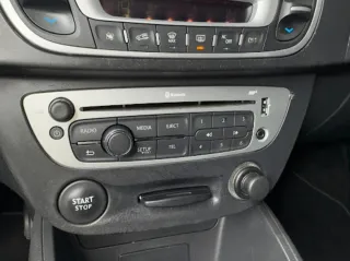 RENAULT FLUENCE 1.5 2013 ESTADO IMPECABLE