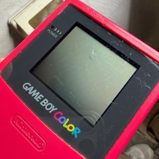 Game Boy Color Rosso