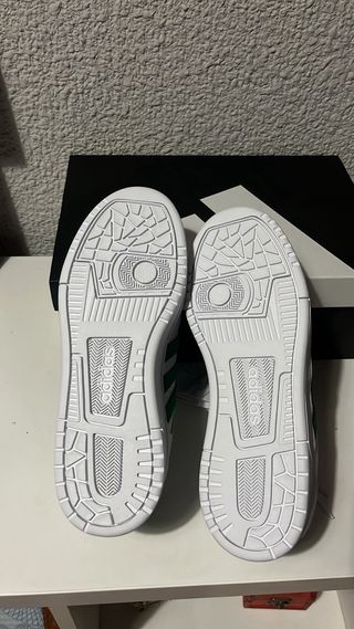 Botines Adidas Blancos y Verdes Talla 38