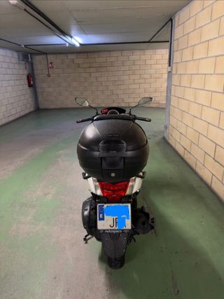 Yamaha N Max 125 ABS Scooter Plata/Blanco