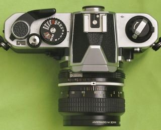 Equipo fotográfico Nikon FM2