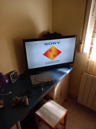 PlayStation 1 (PS1) Gris - Lector a cambiar