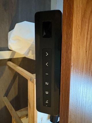 Escritorio Elevable Madera y Metal