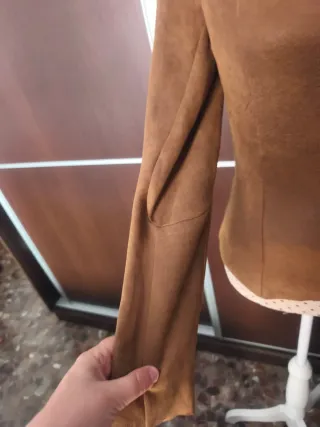 Blusa/Chaqueta Antelina Zara Marrón