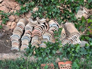 Tejas antiguas de barro