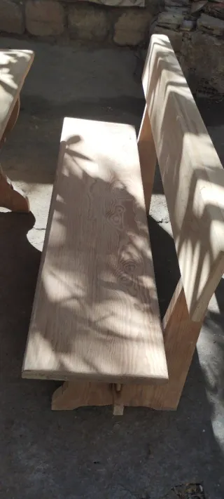 Set di 4 tavoli e panche in legno