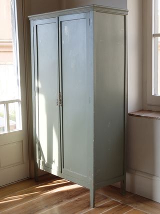 Armario infantil vintage