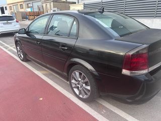 Opel Vectra 2004