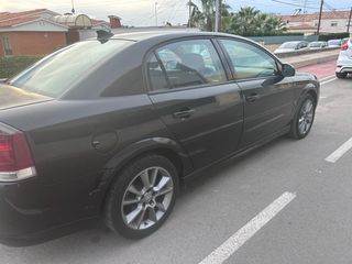 Opel Vectra 2004