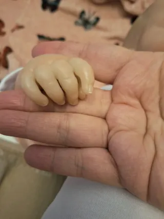 Bebé Reborn Vinilo y Tela