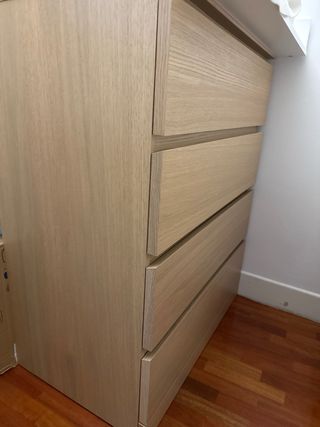 Cómoda Malm Ikea 4 cajones