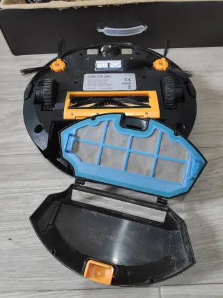 Robot Aspirador Conga Cecotec + Accesorios