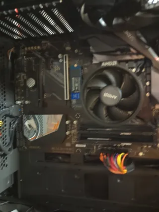 Torre PC AMD Comprada 2022