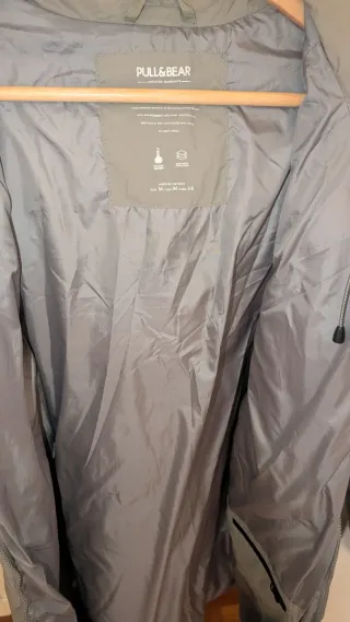 Abrigo largo Plumas Gris Pull&Bear Talla M