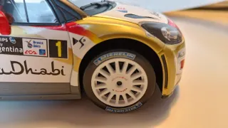 Citroën nuevo DS3 1:18 Rally Abu Dhabi