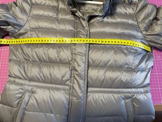 Parka acolchada Massimo Dutti gris