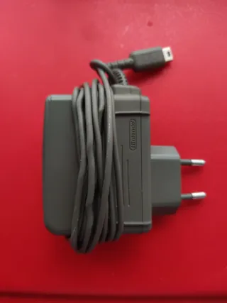 Nintendo DS Lite Blanca + Cargador + Juego Cocina