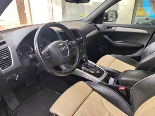 Audi Q5 / 2.0 TFSI quattro
