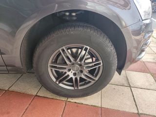 Audi Q5 / 2.0 TFSI quattro