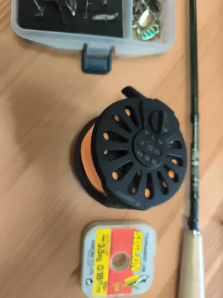 Caña de pesca truchas y barbo NO envío solo madrid