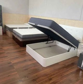 Canapés y colchones