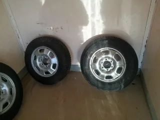 Ruedas con llanta 225/70 R17