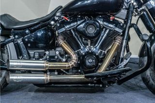 HARLEY DAVIDSON Softail Slim LIMITABLE A2 * IMPECABLE * ESCAPE JML * DEFENSAS * POCOS KM