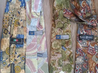 Corbatas de seda estampadas