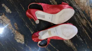 Zapatos mujer rojos elegantes, marca Mayfran