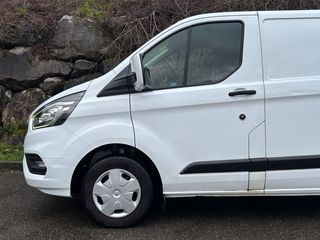 Ford Transit Custom 2.0 TDCi 130cv L2 Trend Rampa elevadora