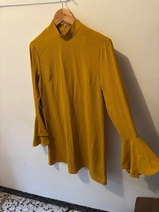 Vestido Canesú Corto Amarillo sin estrenar