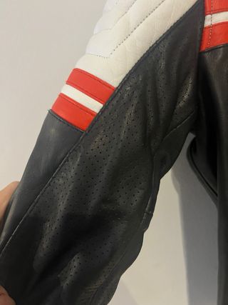 Chaqueta de piel para moto