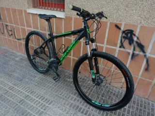 Bicicleta de montaña CONOR 7200