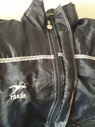 Chubasquero Rasan Negro con forro interior