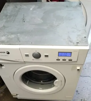 Lavadora Fagor panelable 7kg 1200 rpm