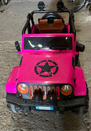 Coche eléctrico infantil rosa 4x4