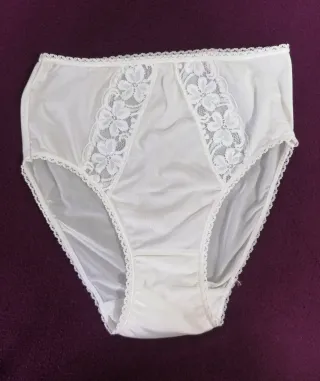 Lote 2 bragas Talla M-L