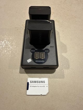 Sony ZV-E10 + Correa