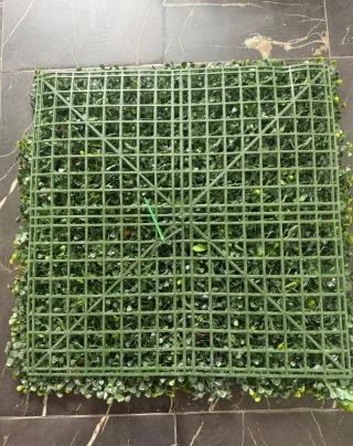 Jardín Vertical Artificial con Flores