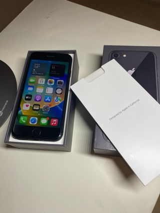 iPhone 8 64GB Negro Libre