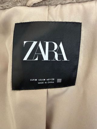 Abrigo pelo Zara beige