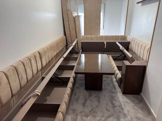 Sofá modular beige y marrón