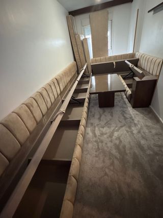 Sofá modular beige y marrón