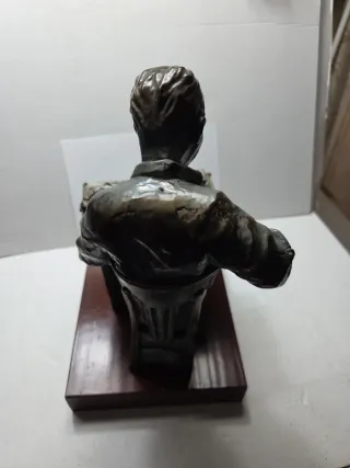 Figura Zapatero Antigua Bronce Patinado