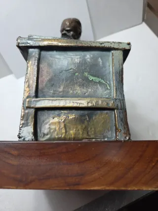 Figura Zapatero Antigua Bronce Patinado